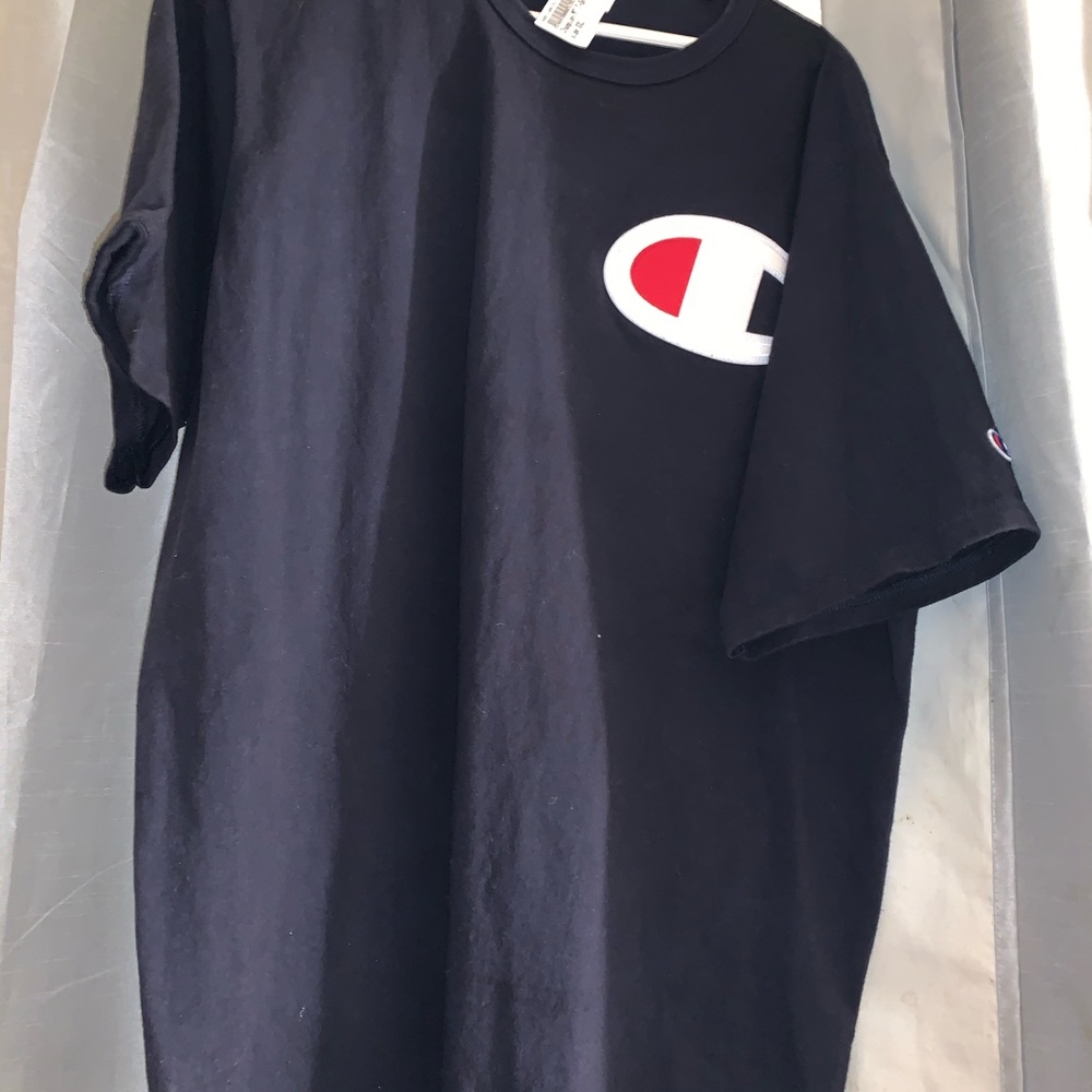 CHAMPION TEE